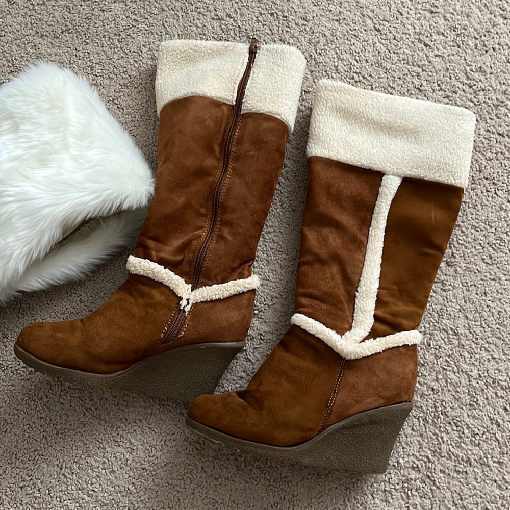Rue21 Wedge Sherpa Boots